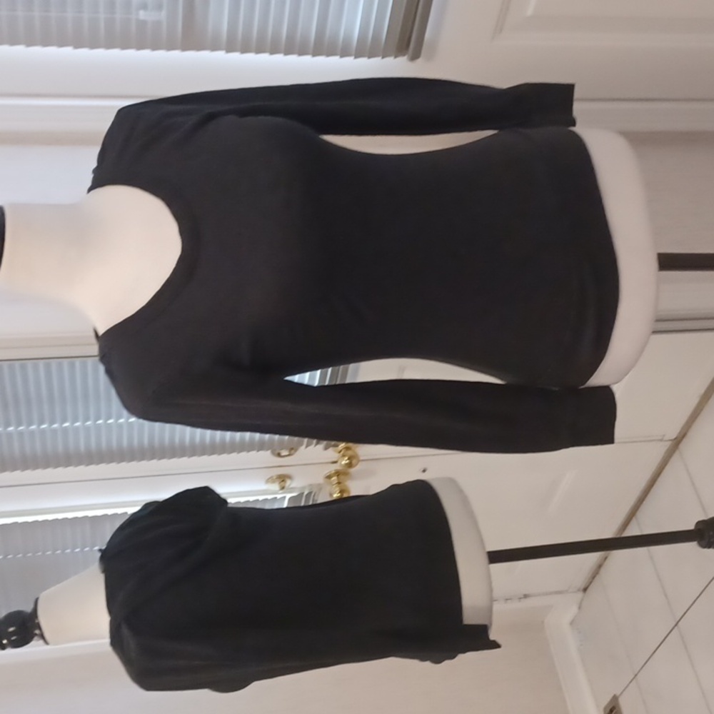 4/$30 Black Hooded Long Sleeve Tee - Size XS